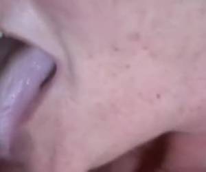 Oma slikt sperma