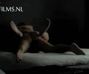enquanto o câmera escondida, correndo, quero dizer a ele fodido a puta do homem. a eles então lubrifique whiteh um lubrificante e o pau duro em seu ânus, leve, após o qual o homem pegalo e anal fode em várias posições. amador secretamente filme