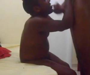 vovô urso fodido por twink gay sexo amador vídeo. o jovem homem fode avô a um orgasmo anal. negros & interracial, vovô urso fodido por twink em vídeo de sexo amador gay